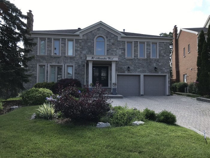 Luxury house siding materials
