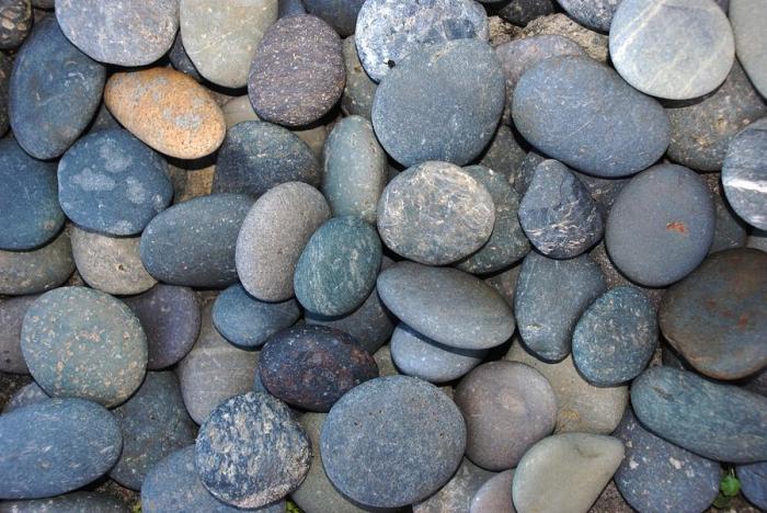 Stone veneer siding installation
